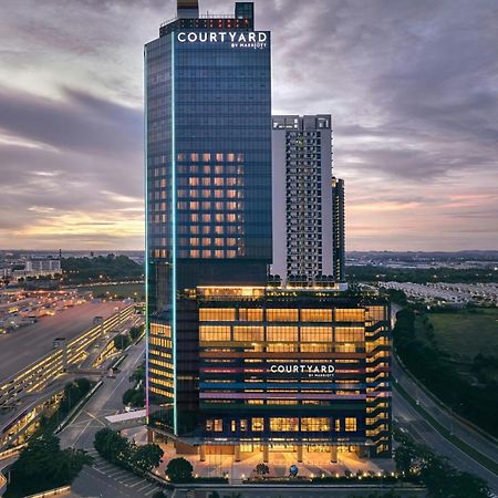 Hotel Courtyard By Marriott Setia Alam Esterno foto